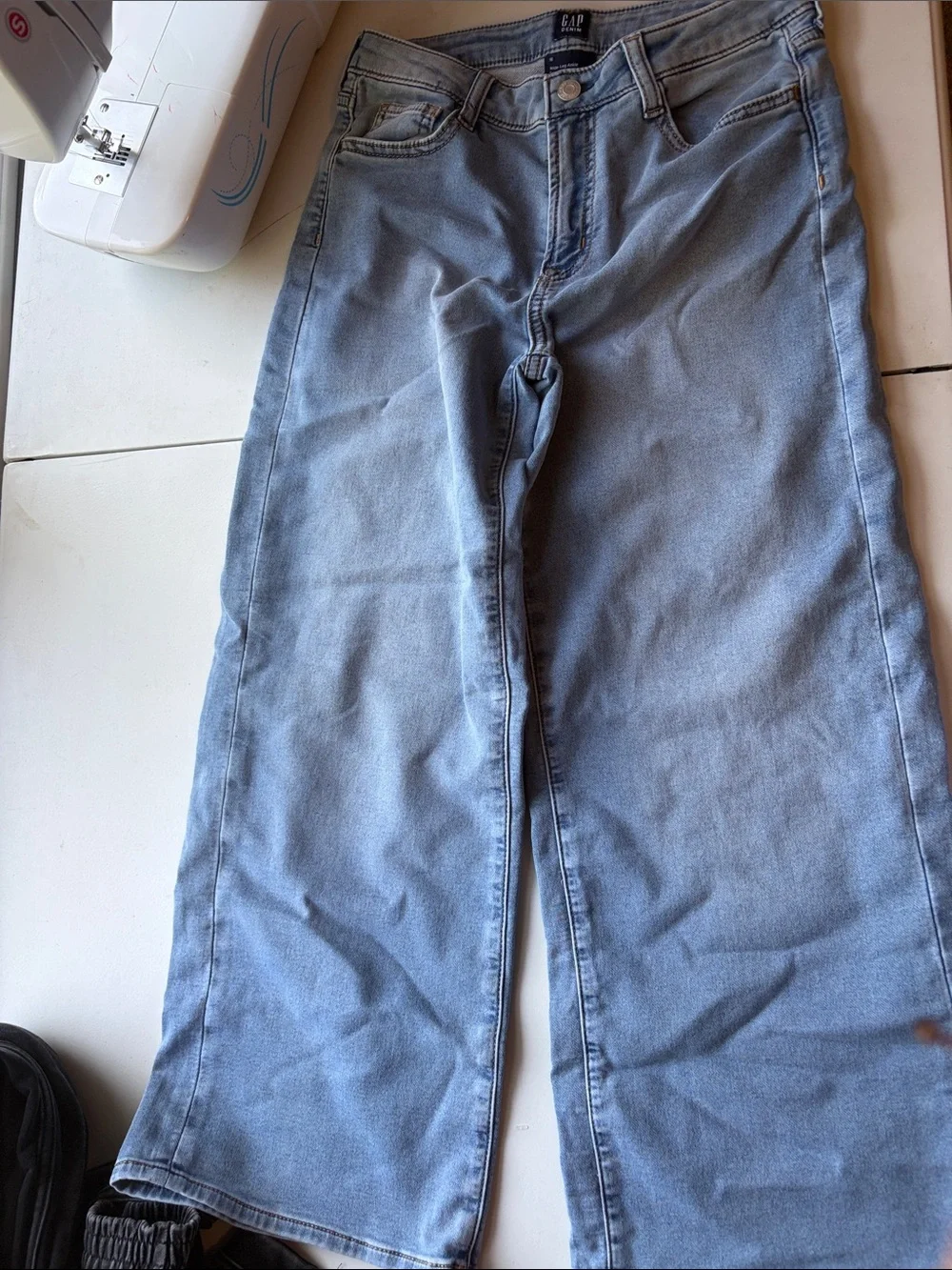 GAP kids light Blue Wide-Leg Ankle Sweatpant Jeans